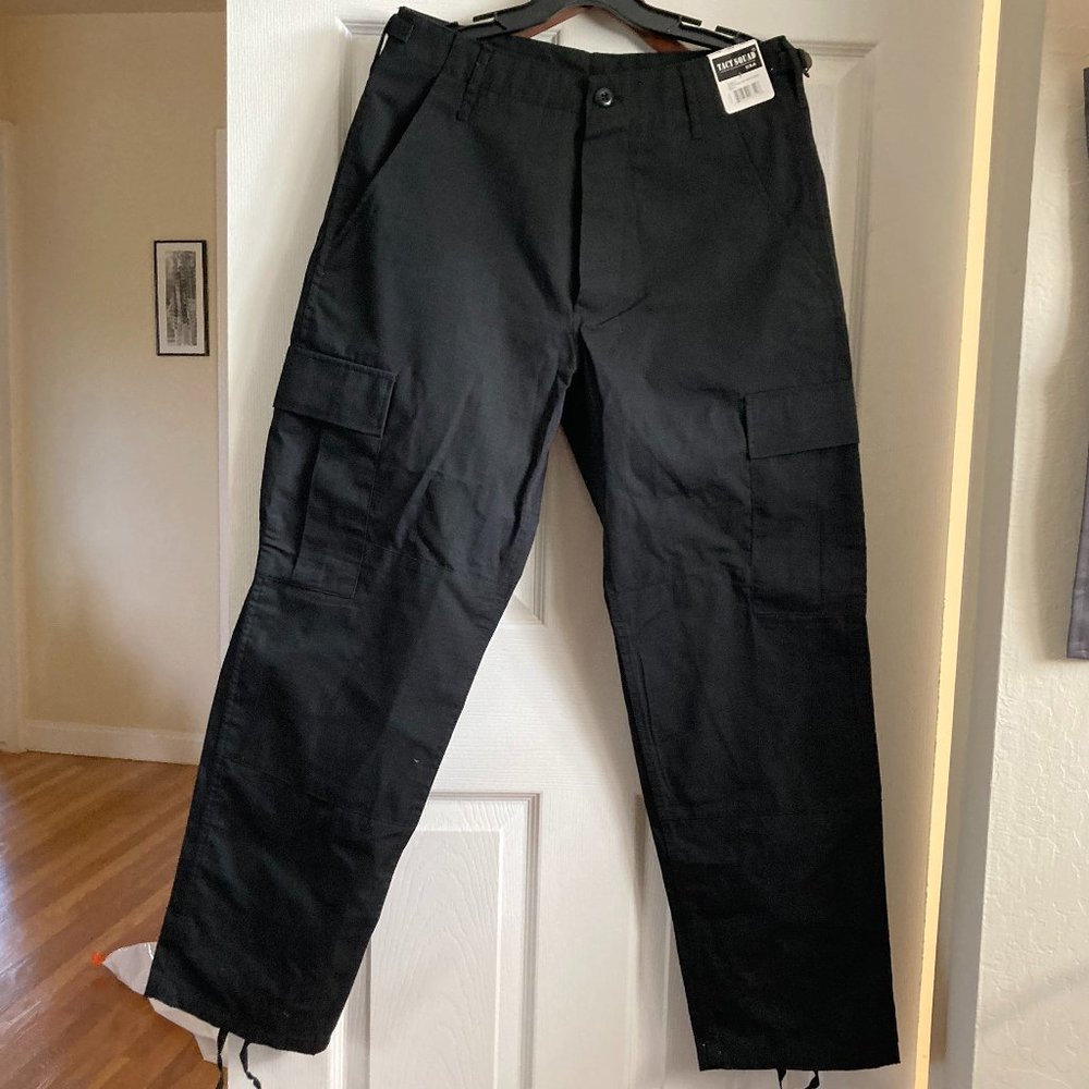 NWT Men Black Tact Squad Cargo Pant